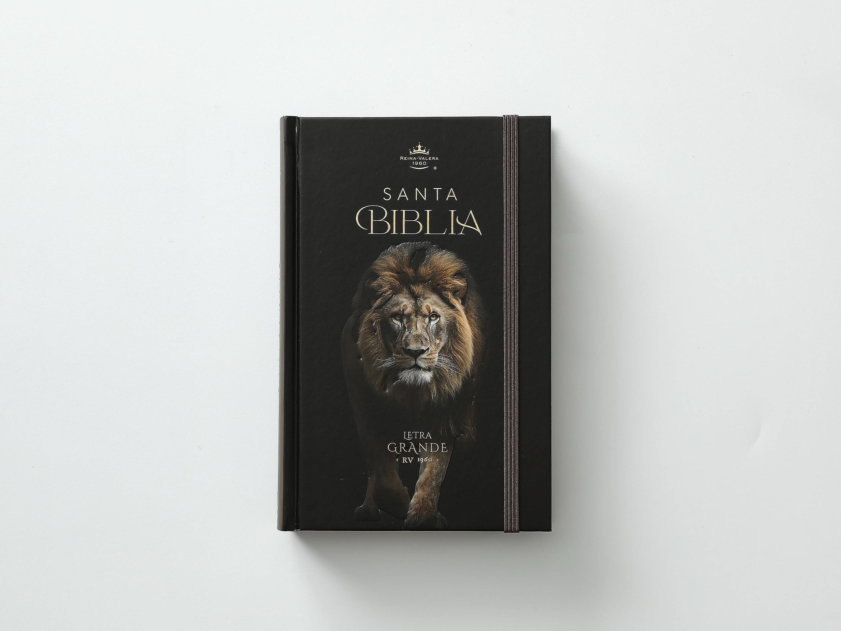 Biblia RVR60 Tamaño manual LEtra GRande TApa dura león